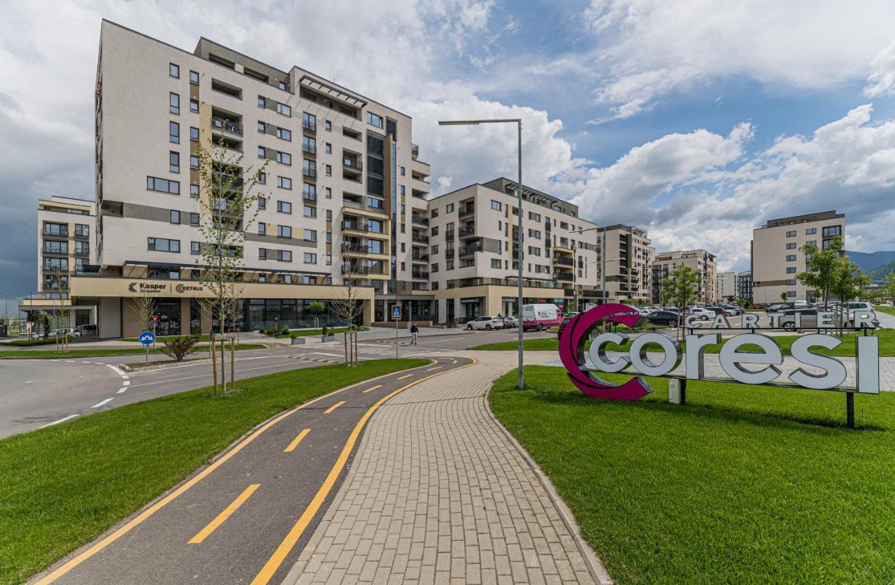 Coresi Modern Apartment Μπρασόβ Εξωτερικό φωτογραφία
